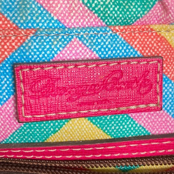 Dooney & Bourke Spearmint Pebble Leather Turn Locket Pocket Bucket Bag Purse - Picture 7 of 13